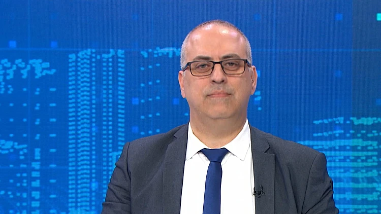 מבעד לתקרה ראו שמיים: מוכר הדירה יפצה ב170 אלף ש"ח