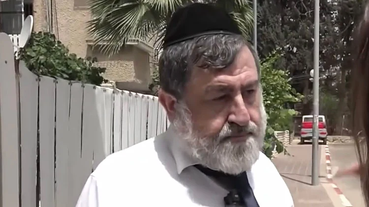 ביהמ"ש התיר לפרסום: זה המוהל החשוד בגרימת מוות ברשלנות