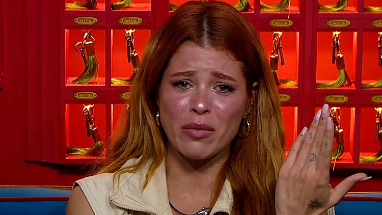 "אני לא מסוגלת לזה יותר": מה שבר את הודיה?