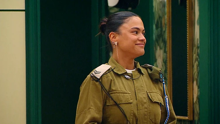 "לקבלת הרס"ר, נא להימתח": טל מגשימה את החלום שלה