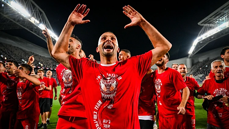 הכדורגלן בן שהר