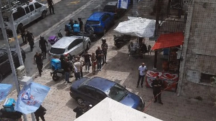 זירת הירי ברחוב בן גוריון בחיפה