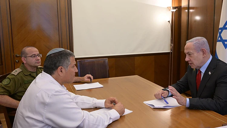 מבלי למסור עותק: שב"כ יאפשר עיון בחוות הדעת הסודית על נתניהו