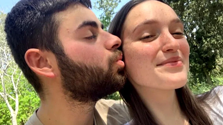 "אני אלופה בלהסתיר שהלב שלי נשבר, אבל הייתי רוצה שיראו אותי"