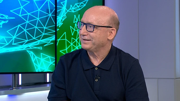 שילוב הזרקות בוטוקס עם חומצות לקבלת מראה טבעי