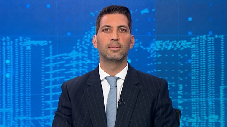 הישראלים נחנקים: 900 מיליארד ש"ח חובות הציבור מסכנים את ביתכם