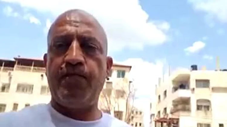 בית משפחת פקיה הוצת כשהם בתוכו: "באו להרוג אותנו"