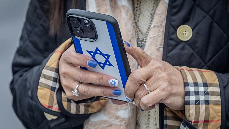 האויב שבפיד: הבוטים האיראנים שמפיצים שקרים ופייק ברשתות