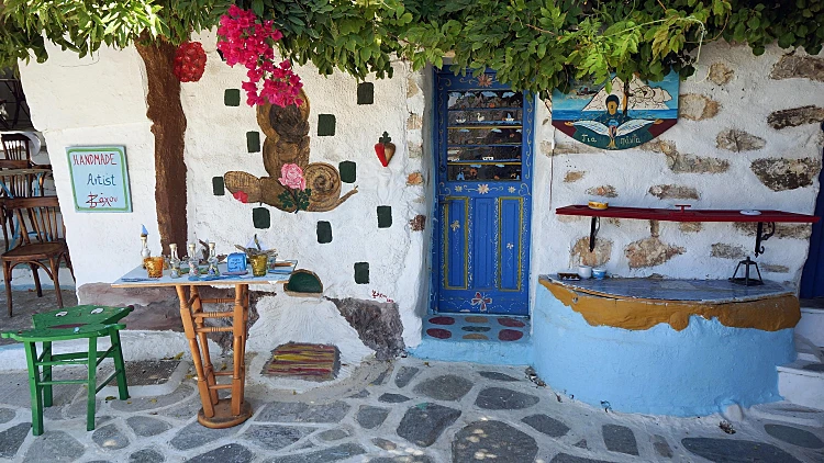 האי אמורגוס (Amorgos) יוון