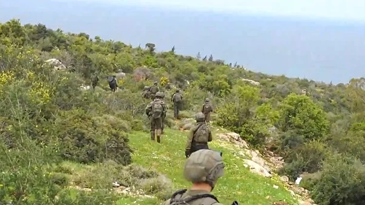 העיניים לשמיים: עם הלוחמים בלבנון, תחת איום רחפני הנפץ