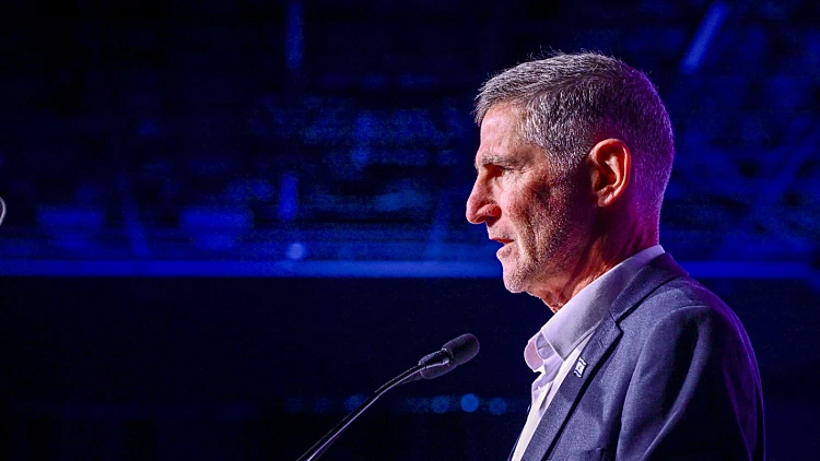יאיר גולן, יו"ר הדמוקרטים