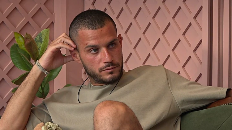 ההצעה שקורן לא ציפה לקבל: "בוא אליי לשיעורי בית, תצא אלפא"