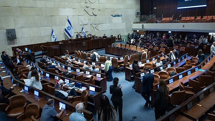 ללא מתנגדים: ההצעה לפיזור הכנסת עברה בקריאה טרומית