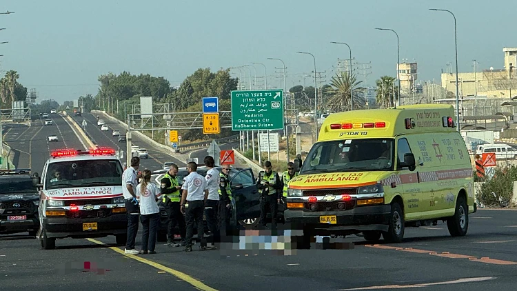 זירת התאונה בכביש 4, סמוך למחלף הדרים