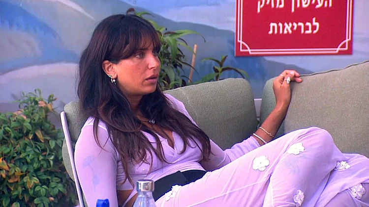 "בא לי שתתמרמרי איתי לפעמים": גל ורפאלה מתחילות להתקרב?