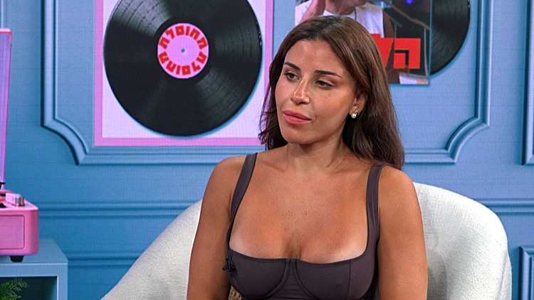 ענבל אלדן , הבוחשת