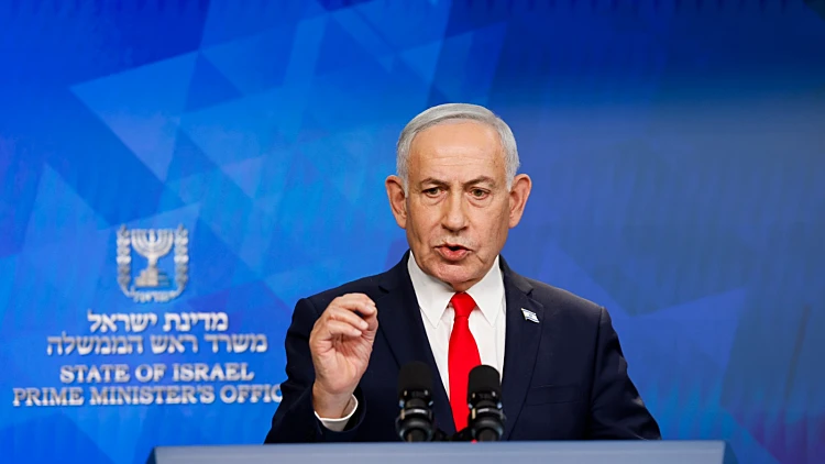 נתניהו: "איראן דהרה לגרעין; כולכם הייתם בסכנה של מוות המוני"