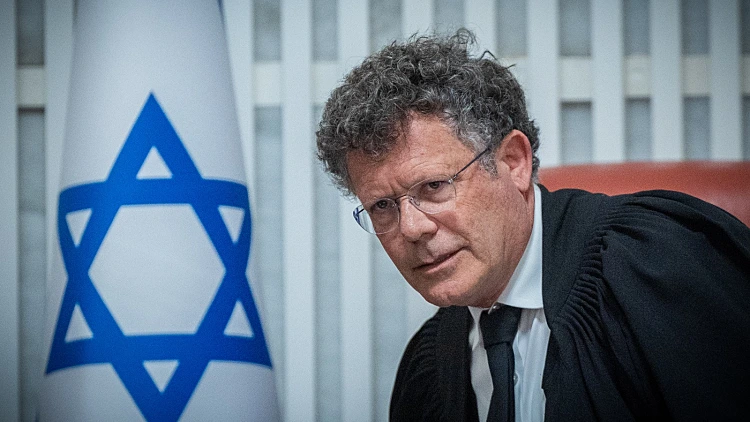 נשיא העליון יצחק עמית בדיון בבג"ץ: "אנחנו בשינוי משטרי"