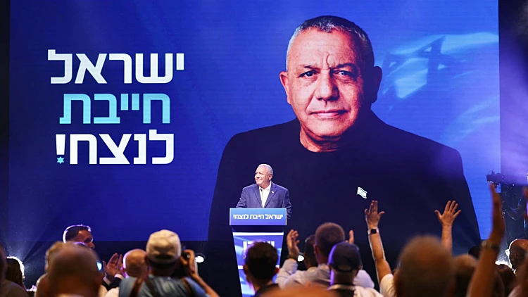 איזנקוט: "ההנהגה מתדלקת פילוג, כאילו אין ברירה זולת הכאוס"