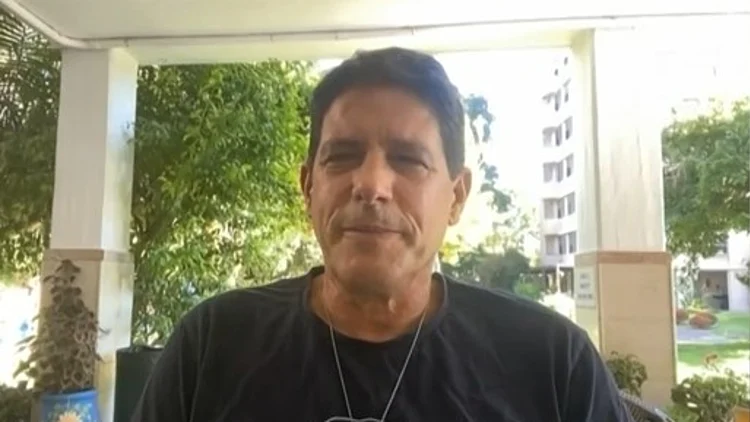 בנו של החטוף שנרצח: "הזדמנויות להציל חטופים הוחמצו"