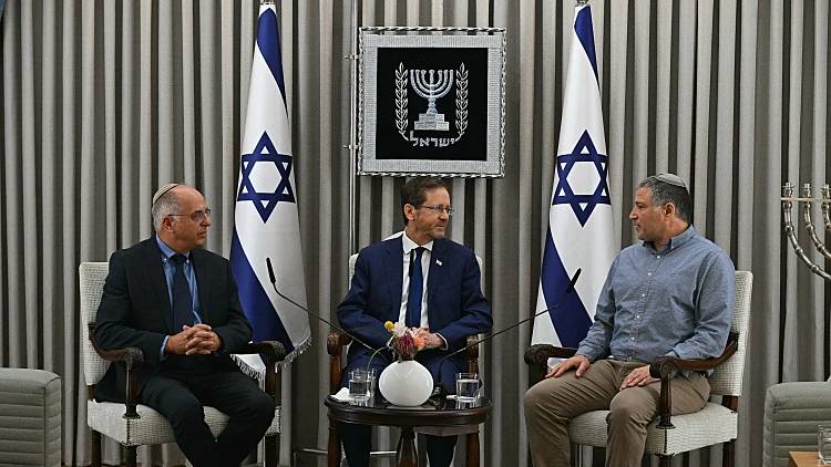 הנשיא הרצוג לצד זיני וסולברג: "בחירות הן לא מלחמת אזרחים"