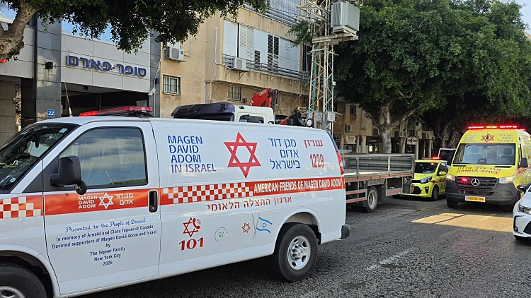 הזירה בנתניה