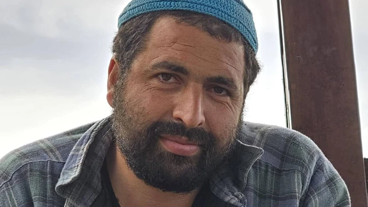 בניהו מלט שנרצח בפיגוע מובא למנוחות: "קפץ בגבורה להציל חיים"