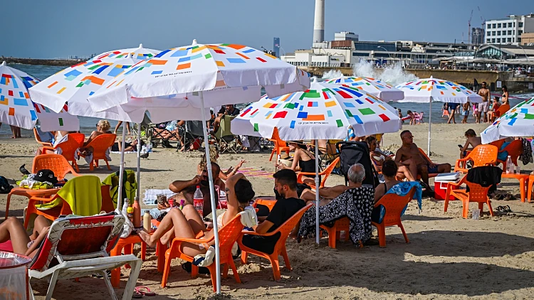 התחזית לסופ"ש: עלייה בטמפ', עומס חום כבד ברוב האזורים