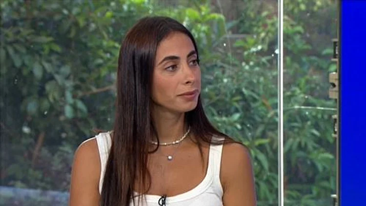 "הגשמת חלום": האם שמשמשת כפונדקאית - לזוג שלא הכירה קודם