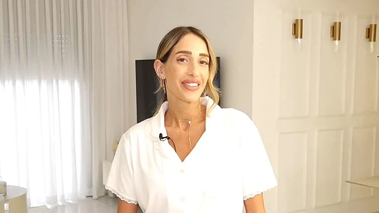 משפיענית הניקיון שכבשה את הרשת: "אם אין קצף זה לא נקי"