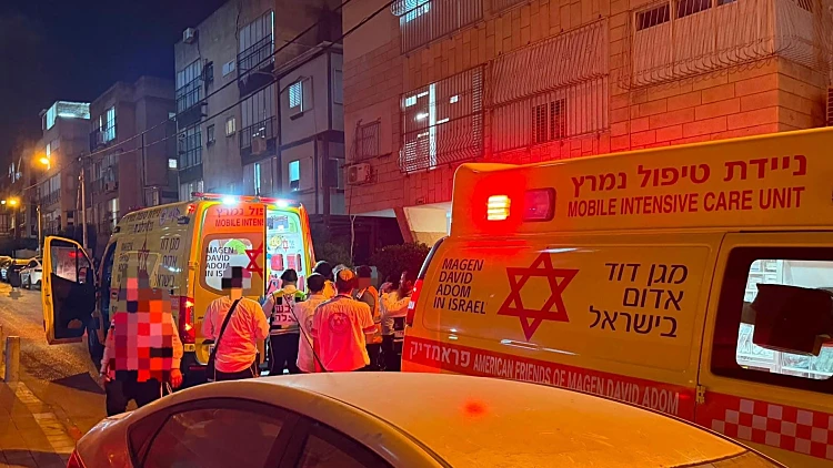 זירת האירוע בבני ברק בו נחנק פעוט משקית