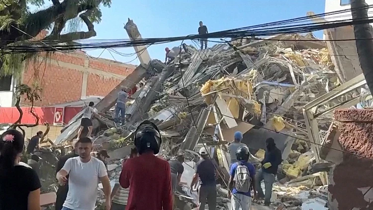 מצב חירום בקולומביה אחרי הרעש: "הרוגים ולכודים בהריסות"