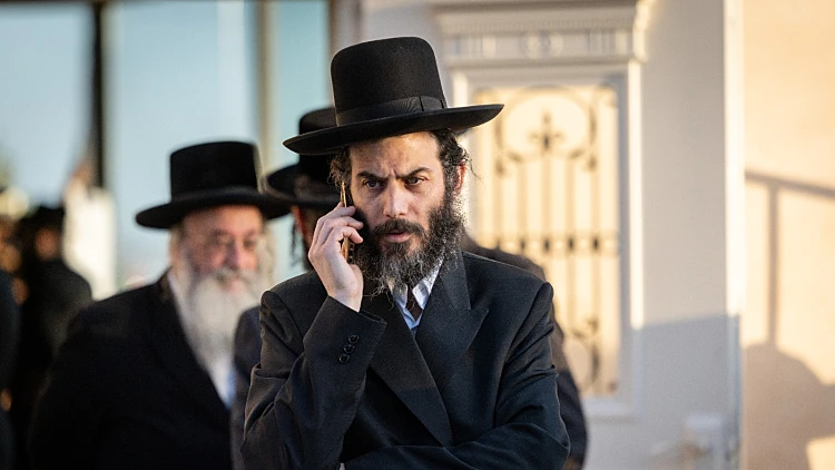תחרות לש"ס ויהדות התורה: העסקן החרדי שדן בהקמת מפלגה חדשה