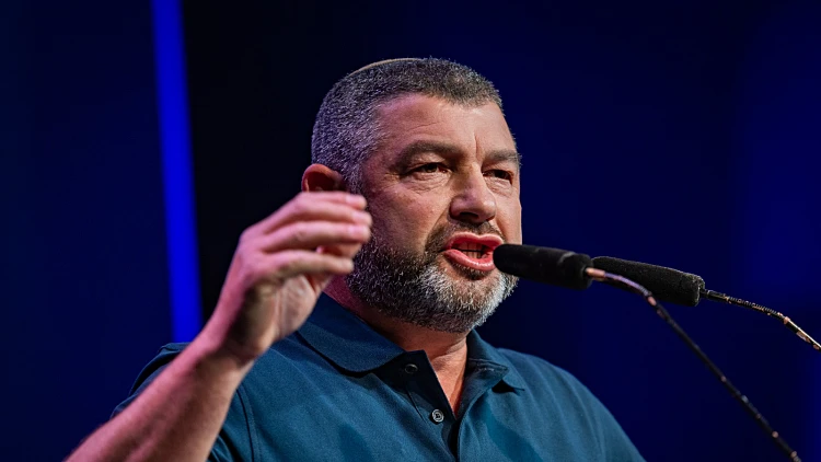 וינטר: "לא סוגרים דלת לחיבורים - אבל רק עם אנשים חדשים ונקיים"