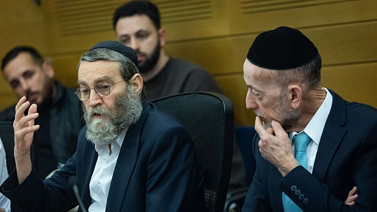 בדגל התורה הוחלט: גפני ומקלב יודחו, יעקב אשר יהיה היו"ר