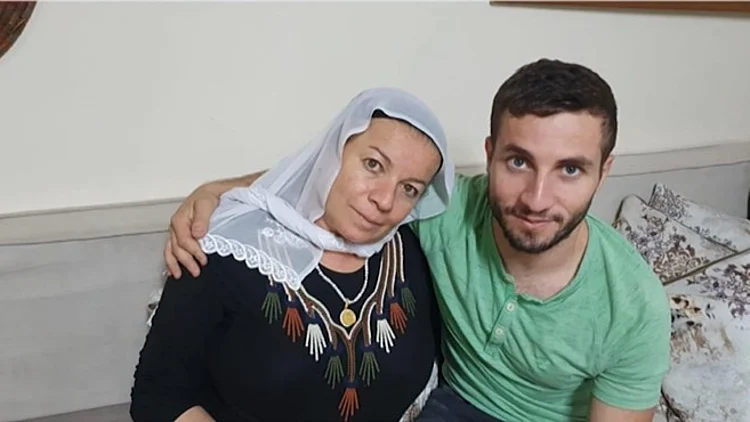 "האימא של החיילים" מחורפיש פותחת מחדש את המסעדה לזכר בנה