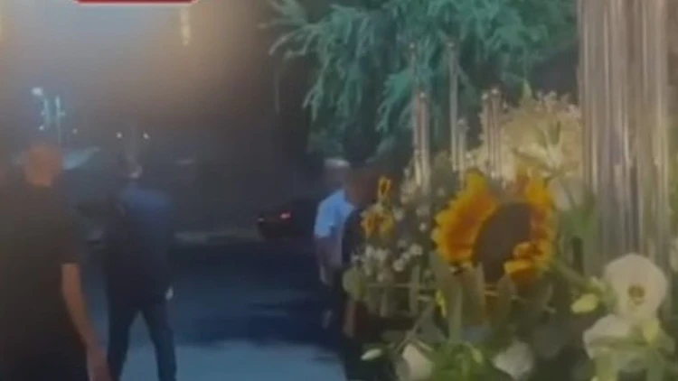 תיעוד: ירי ושוד בחתונה באולם בבאקה אל-גרבייה, החשודים נמלטו