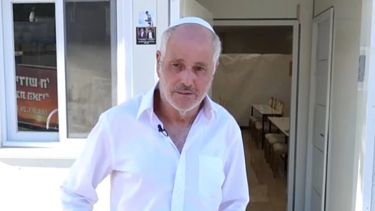 הגבאי ששכל את בנו בבית הכנסת שנחרב ונפתח מחדש: "אף אחד לא ישבור אותנו"