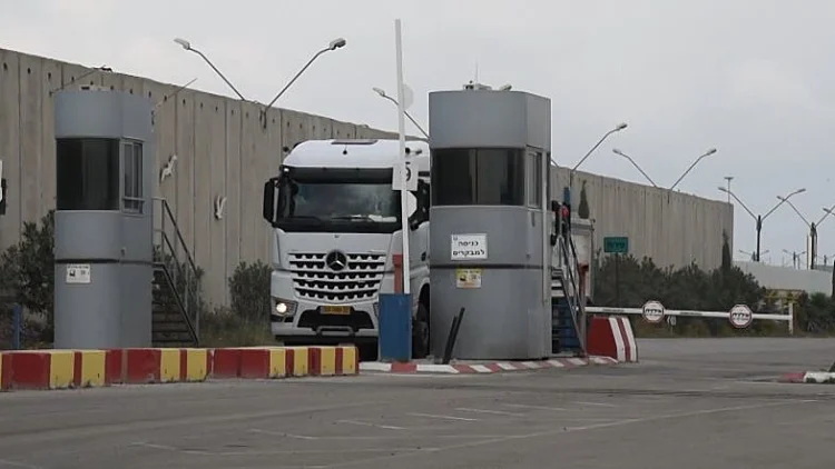 איך הפכו הקצינים שנשלחו לעצור את ההברחות לעזה - לנאשמים?