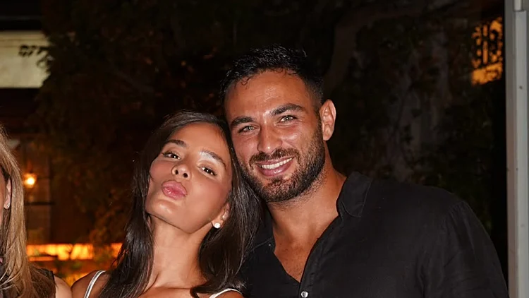 אחרי ארבעה חודשים: הדר שירי ובן זוגה עושים את זה רשמי