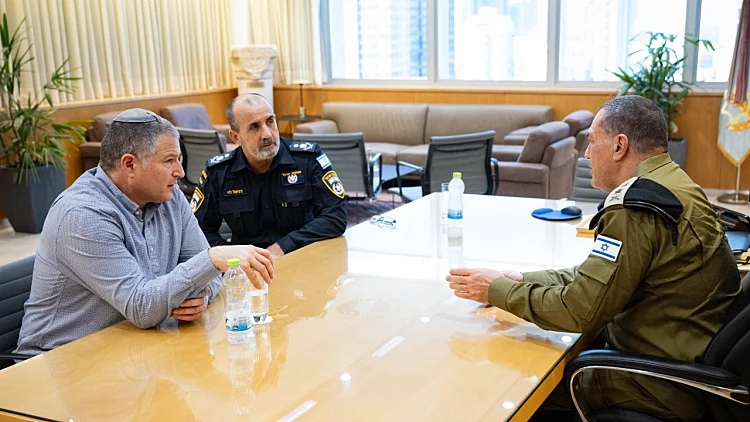 זמיר על הטרור היהודי: כך אי אפשר להמשיך, לא אשים חייל בכל מטר