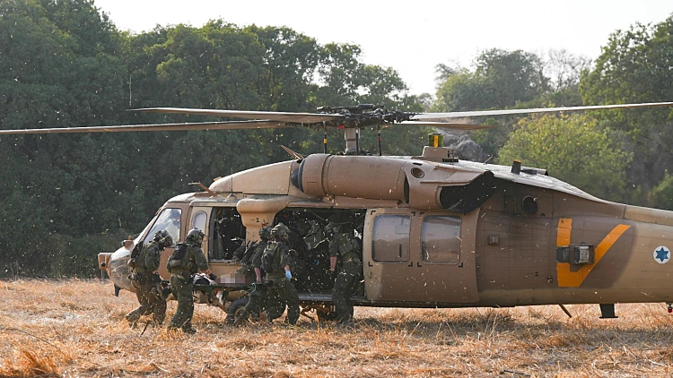 אסון בטיול השנתי: תלמיד נהרג ו-24 נפצעו מפיצוץ נפל ברכס רמים