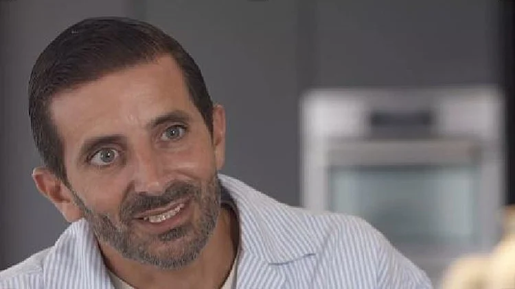השף של החיילים מגיע להישרדות: הטבח שכבש את הרשת בדרך לאי