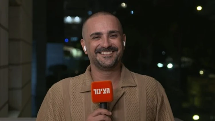 "היא פתטית ומחפשת חשיפה על הגב שלי, כי אני בפריים טיים"