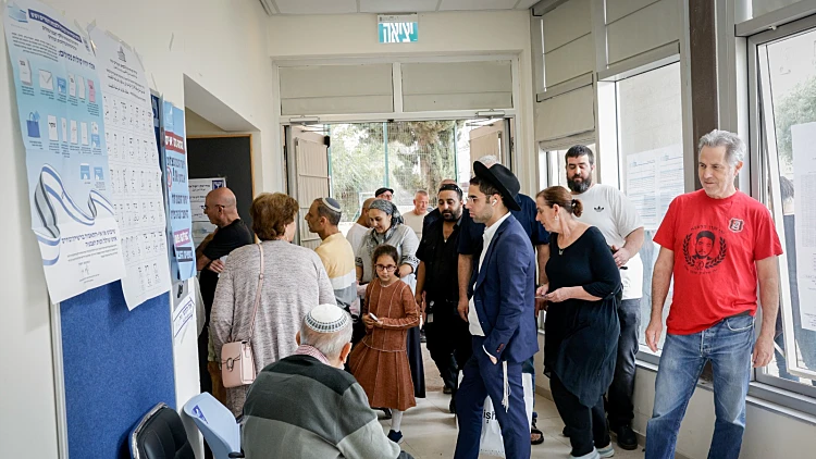שורת הקלות בקלפיות בגלל העומסים: הנהלים המעודכנים