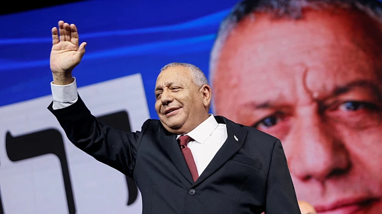 אחרי פרסום התוצאות: איזנקוט צפוי לקבל ראשון את המנדט מהרצוג
