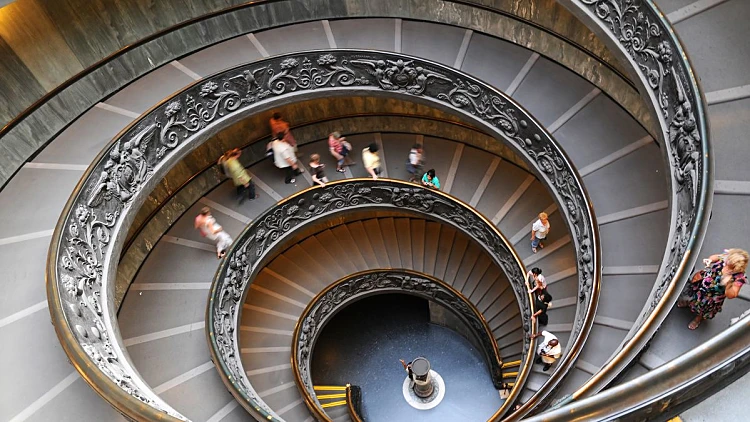 רומא בזול: לטייל עם 50 יורו בכיס | רשת 13