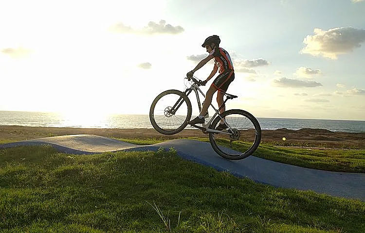 מסלולי אופניים, פארק חיפה