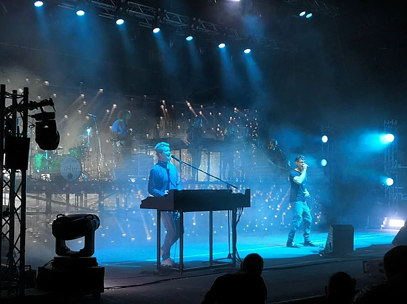 א-הא ברעננה: הופעה מהוקצעת ומהנה שהשאירה טעם לעוד( יוסי לוי)