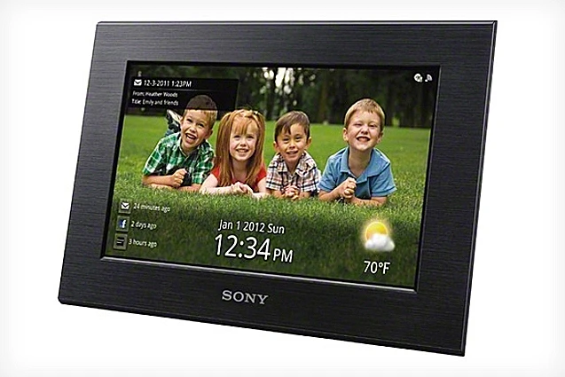 מסגרת תמונות מפייסבוק של סוני